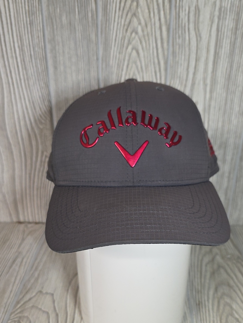Callaway Liquid Metal Golf Hat Charcoal Grey and Red Logo Adult Unisex